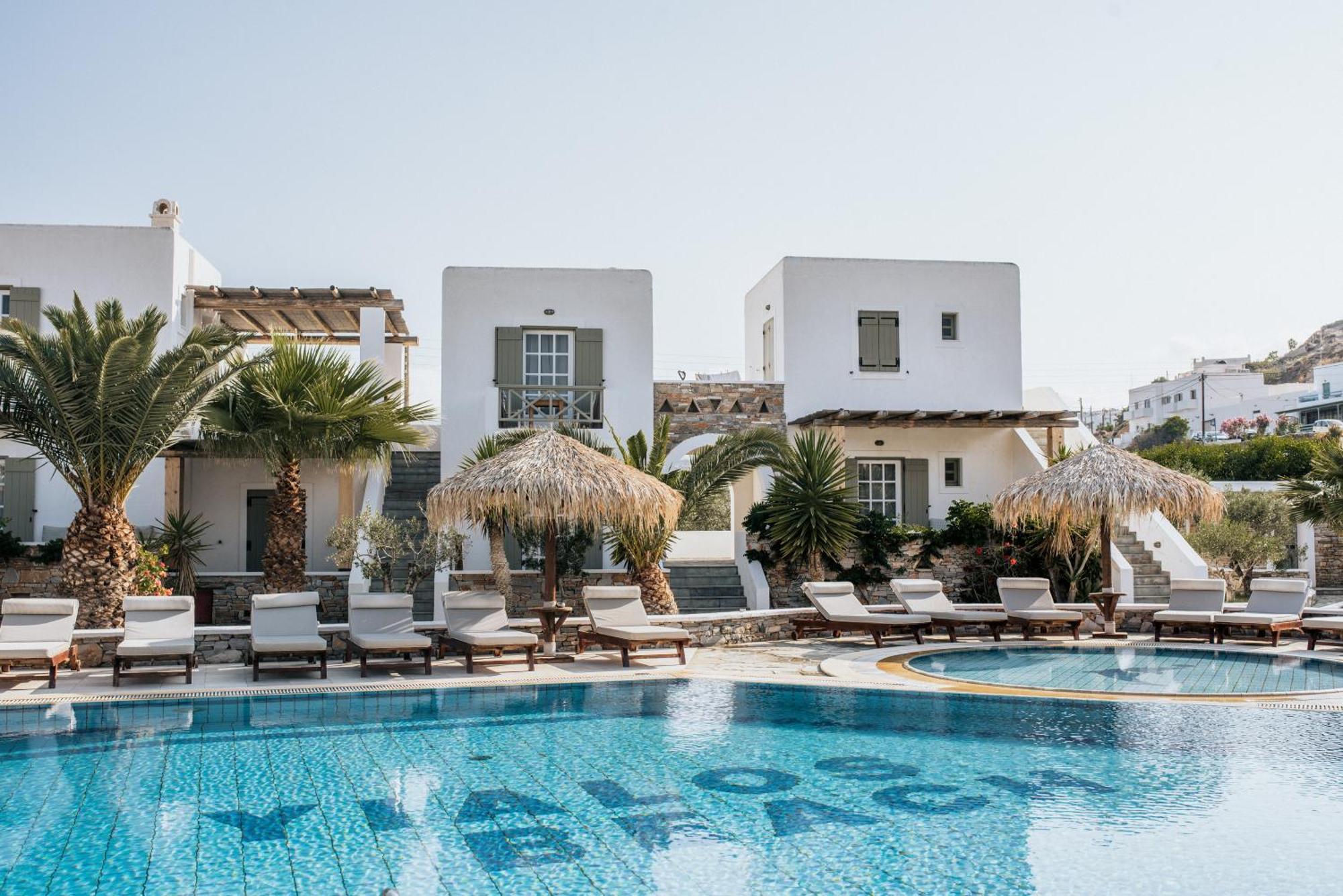 Yialos Ios Hotel ภายนอก รูปภาพ