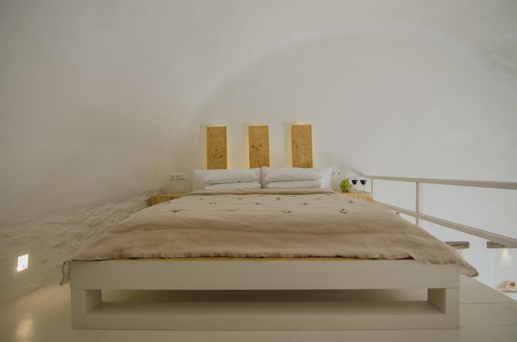 Yialos Ios Hotel ภายนอก รูปภาพ