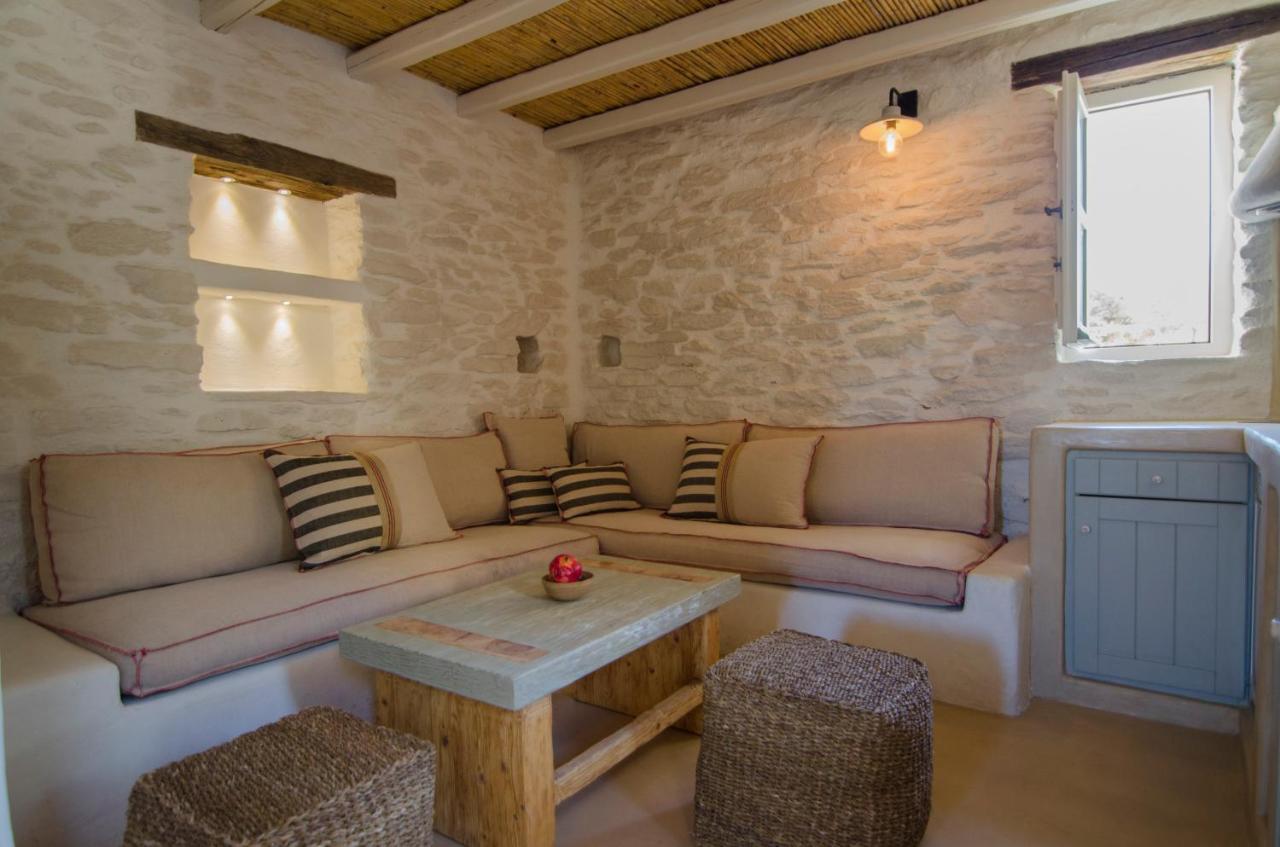 Yialos Ios Hotel ภายนอก รูปภาพ